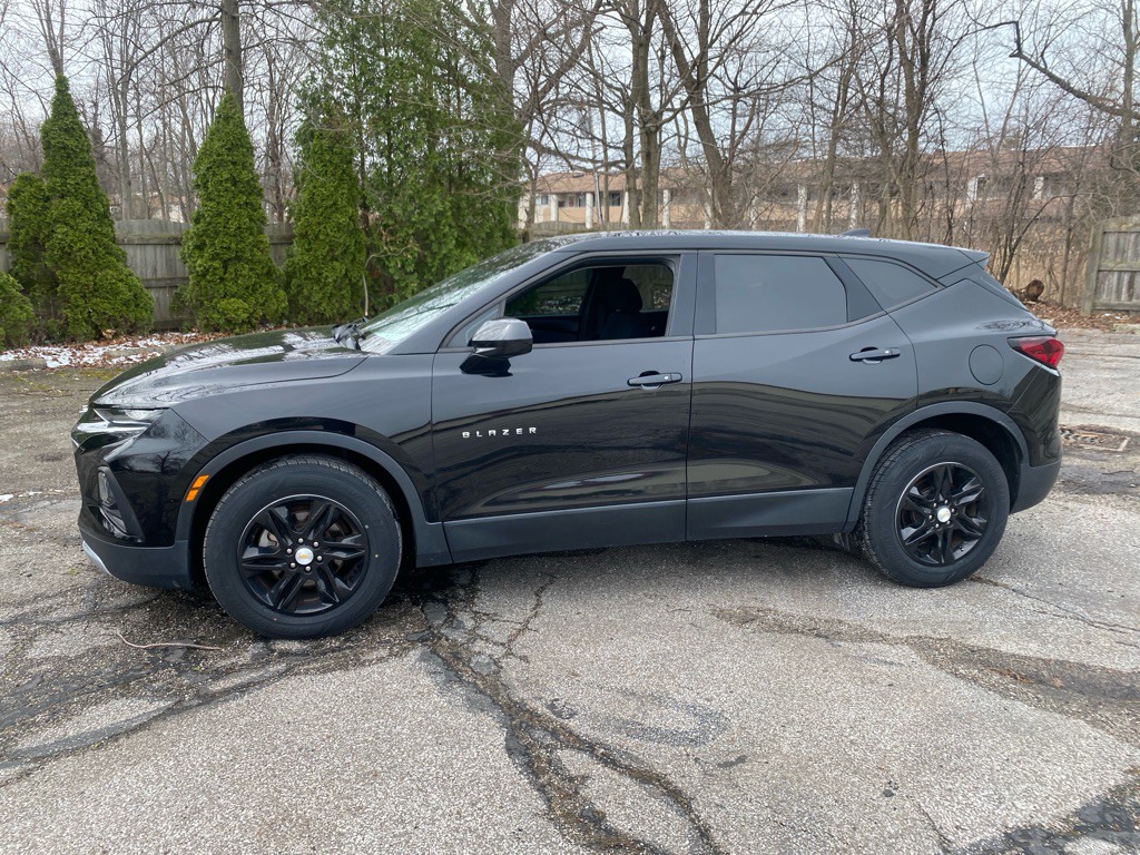 2019 Chevrolet Blazer Image 2