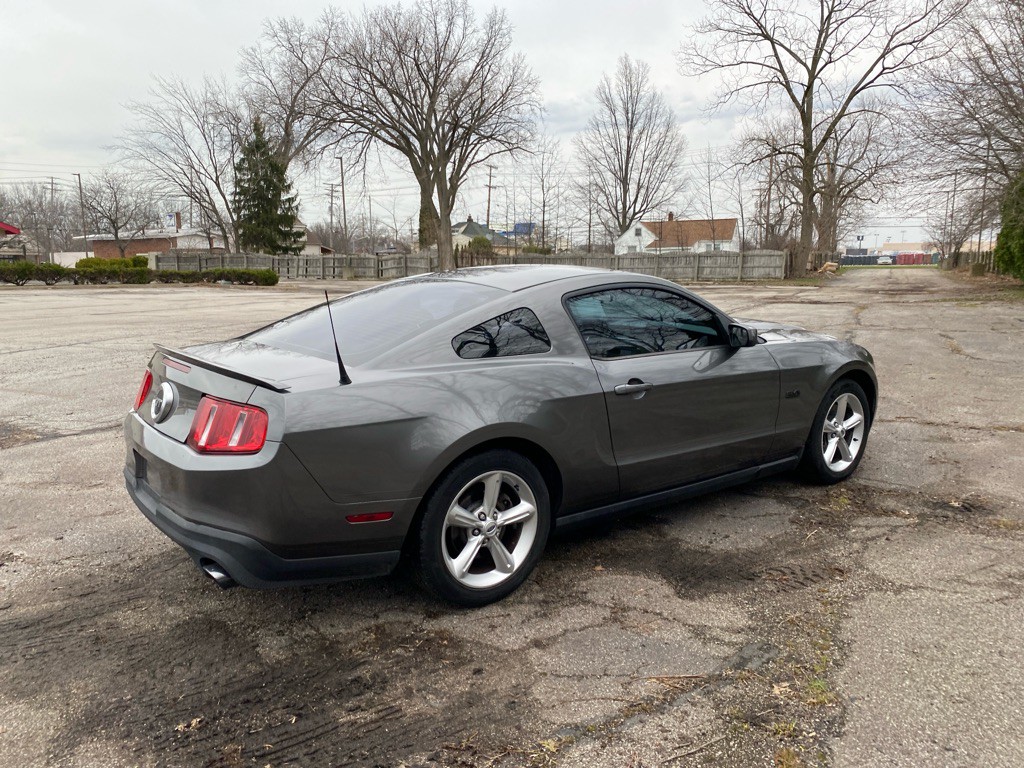 2012 Ford Mustang Image 5