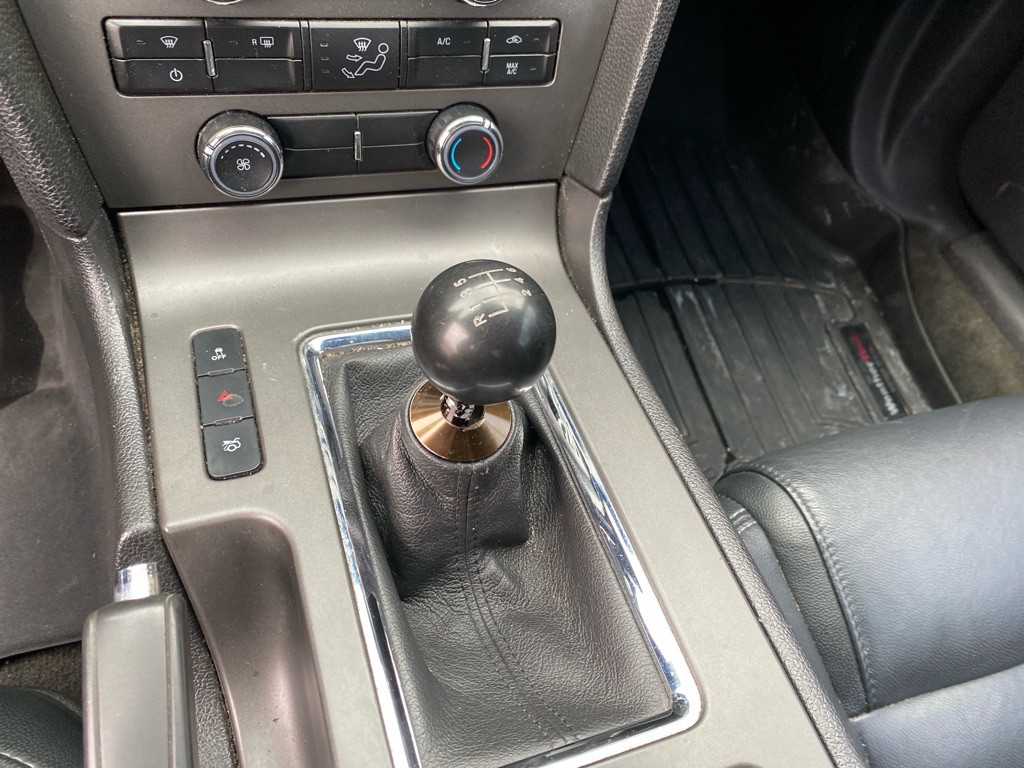 2012 Ford Mustang Image 14