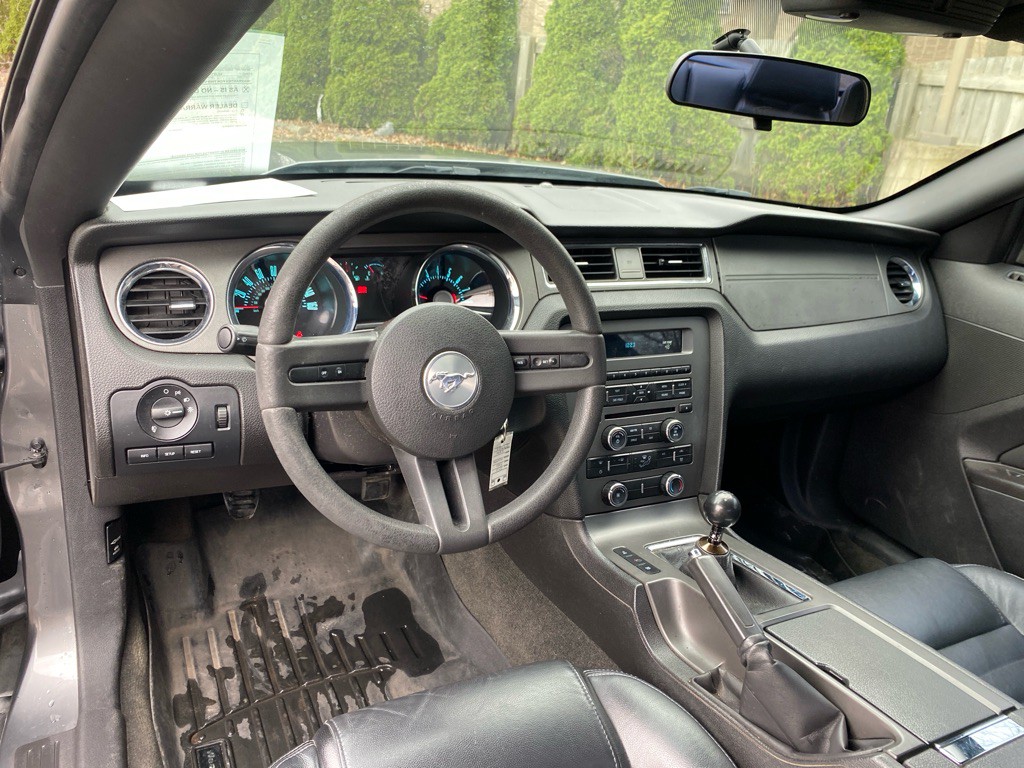 2012 Ford Mustang Image 15