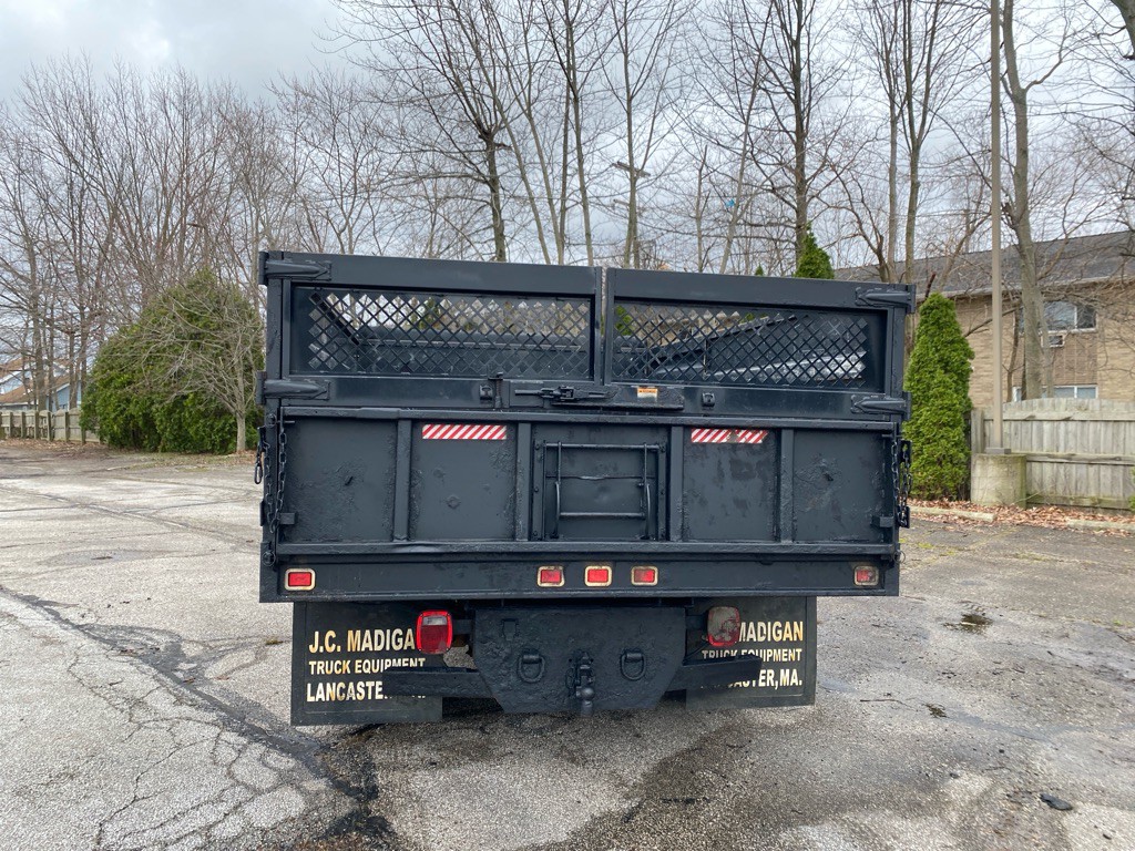 2017 Chevrolet Silverado 1500 Image 4