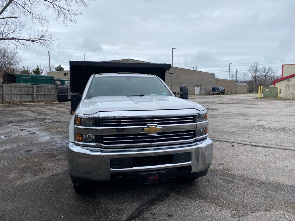 2017 Chevrolet Silverado 1500 Image 8