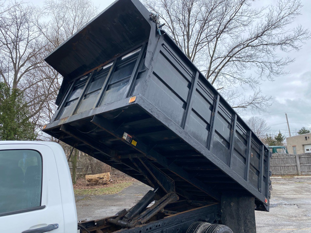 2017 Chevrolet Silverado 1500 Image 9
