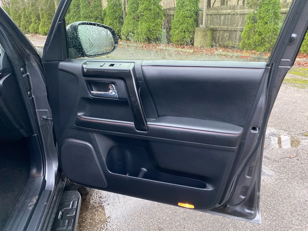 2014 Toyota 4Runner Image 27