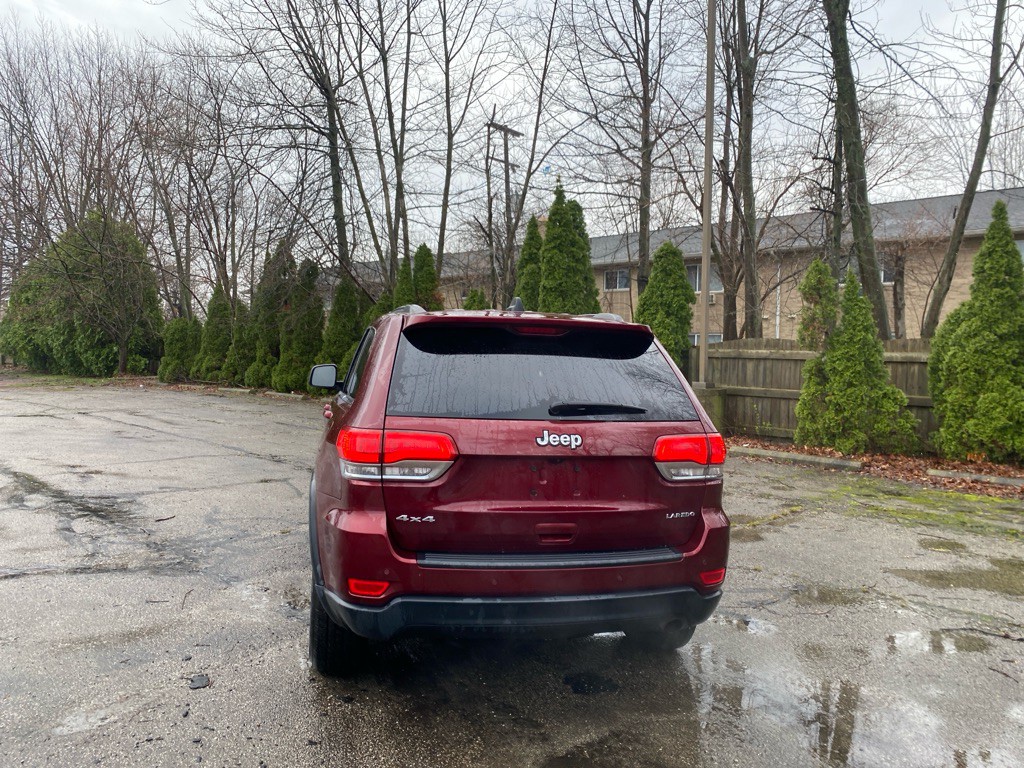 2017 Jeep Grand Cherokee Image 4