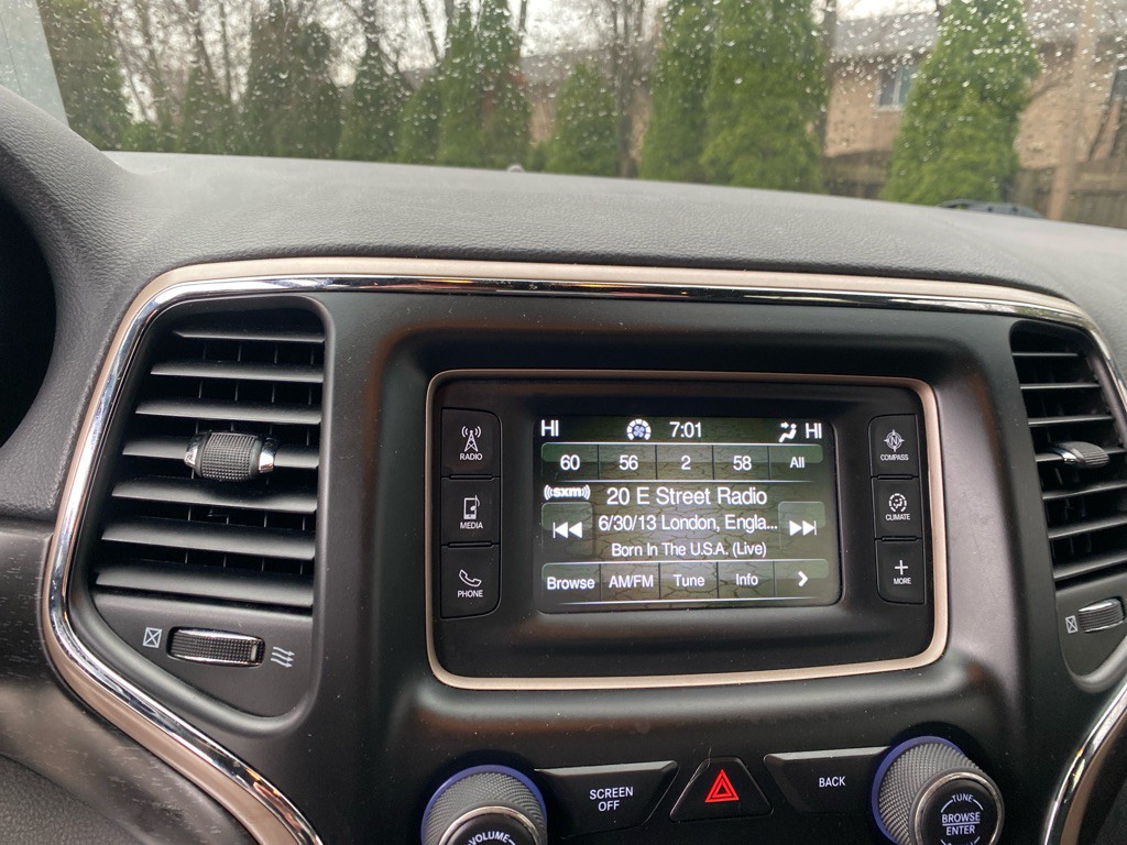 2017 Jeep Grand Cherokee Image 13