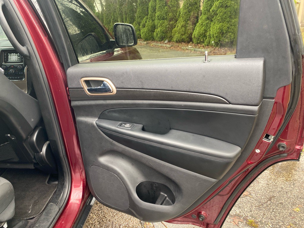 2017 Jeep Grand Cherokee Image 21