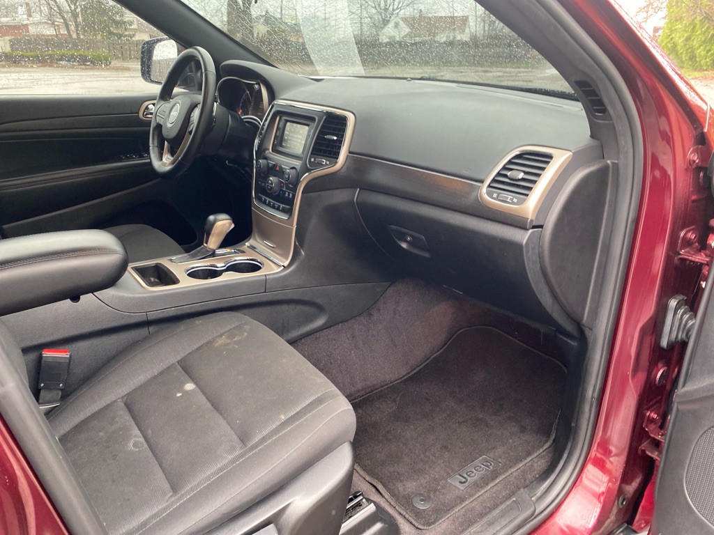 2017 Jeep Grand Cherokee Image 22