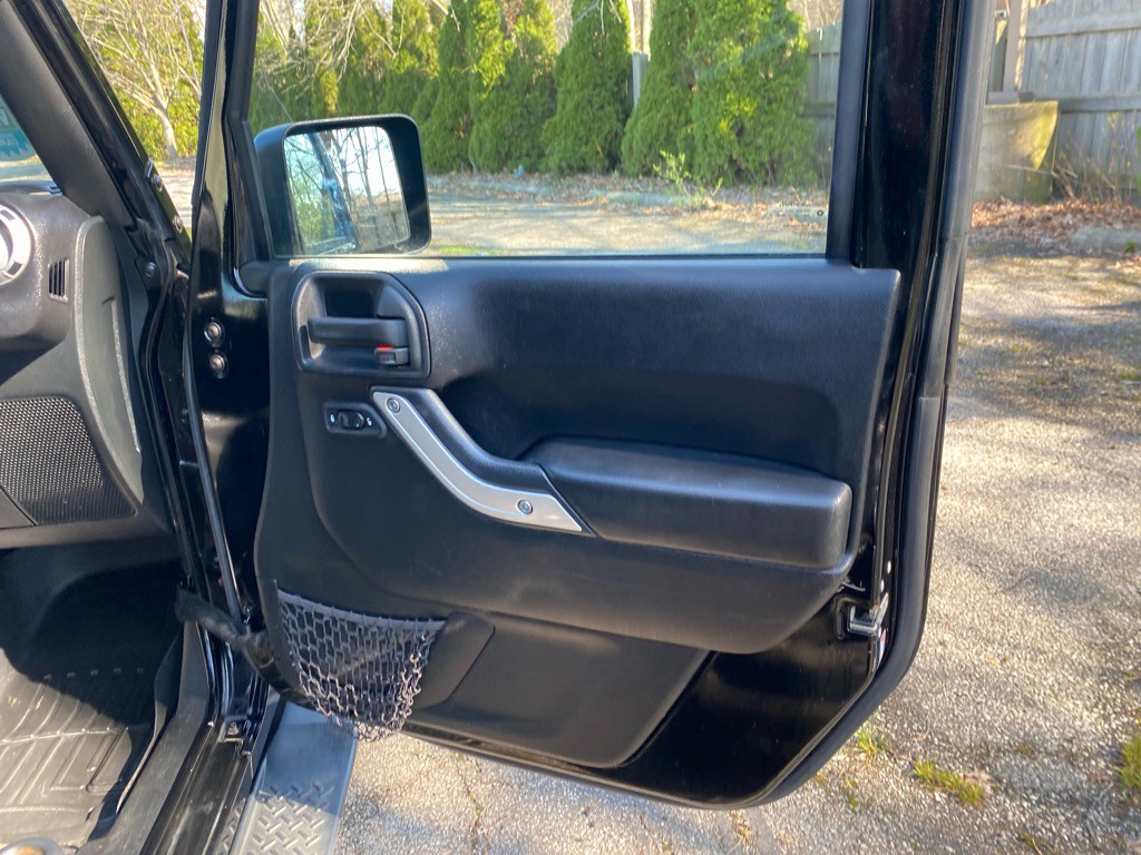 2015 Jeep Wrangler Unlimited Image 22