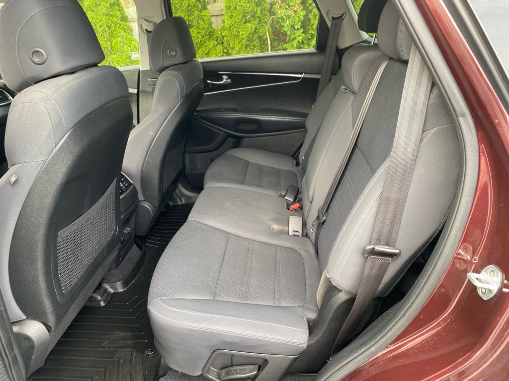 2017 Kia Sorento Image 18