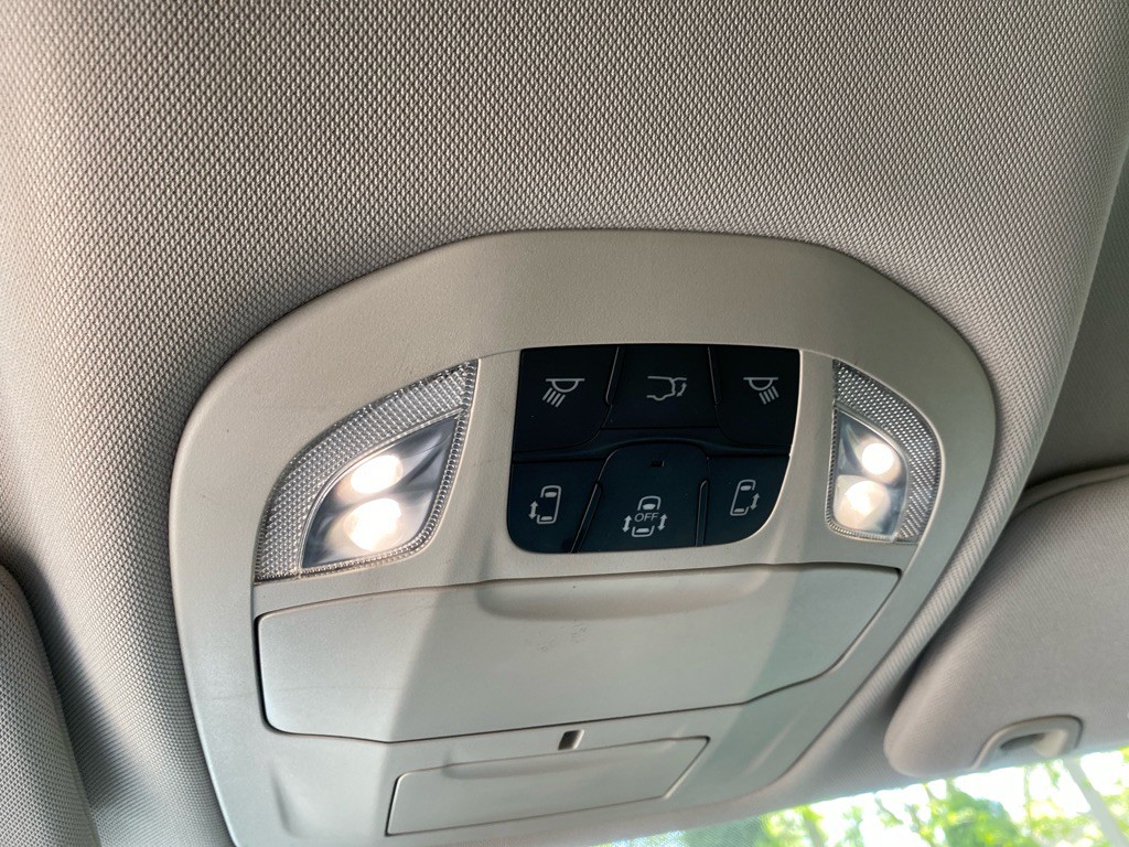 2018 Chrysler Pacifica Image 17