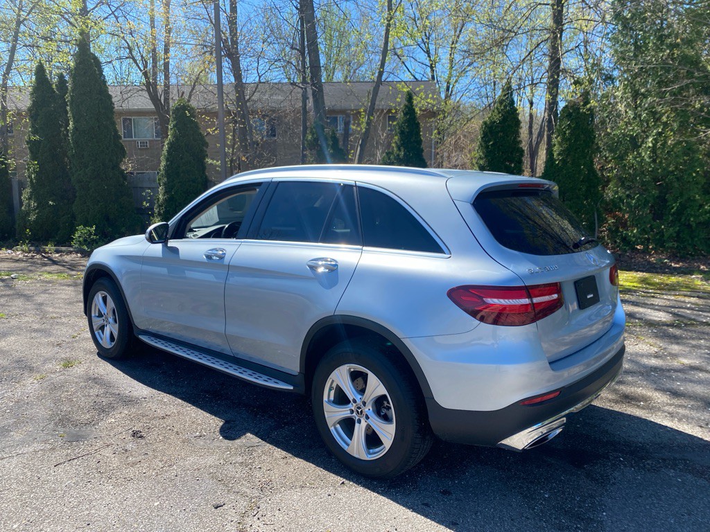 2017 Mercedes-Benz GLC-Class Image 3