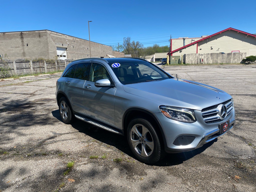 2017 Mercedes-Benz GLC-Class Image 7