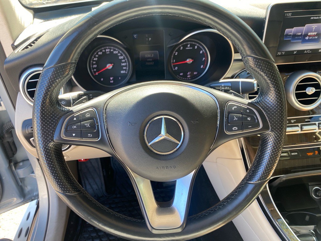 2017 Mercedes-Benz GLC-Class Image 12