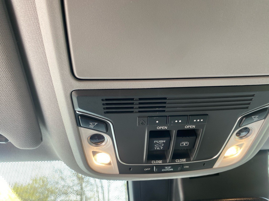 2017 Honda Pilot Image 20