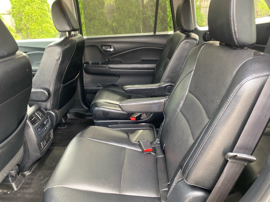 2017 Honda Pilot Image 23
