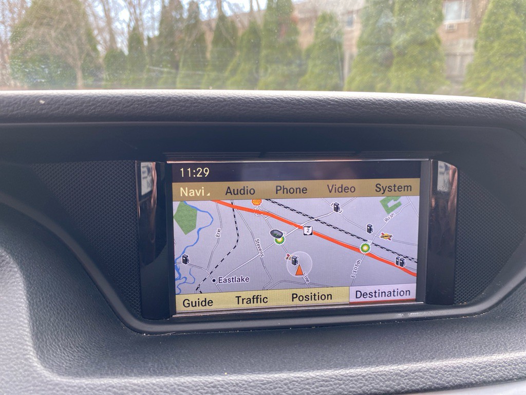 2010 Mercedes-Benz E-Class Image 15