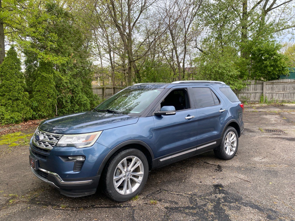 2019 Ford Explorer Image 1