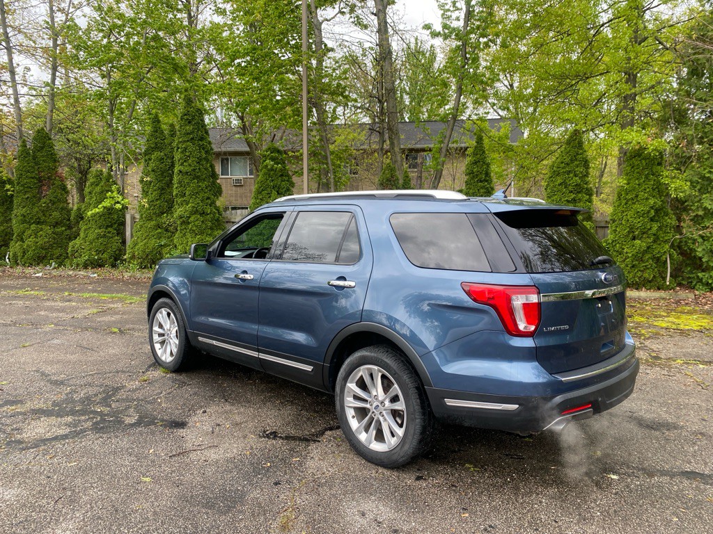 2019 Ford Explorer Image 3