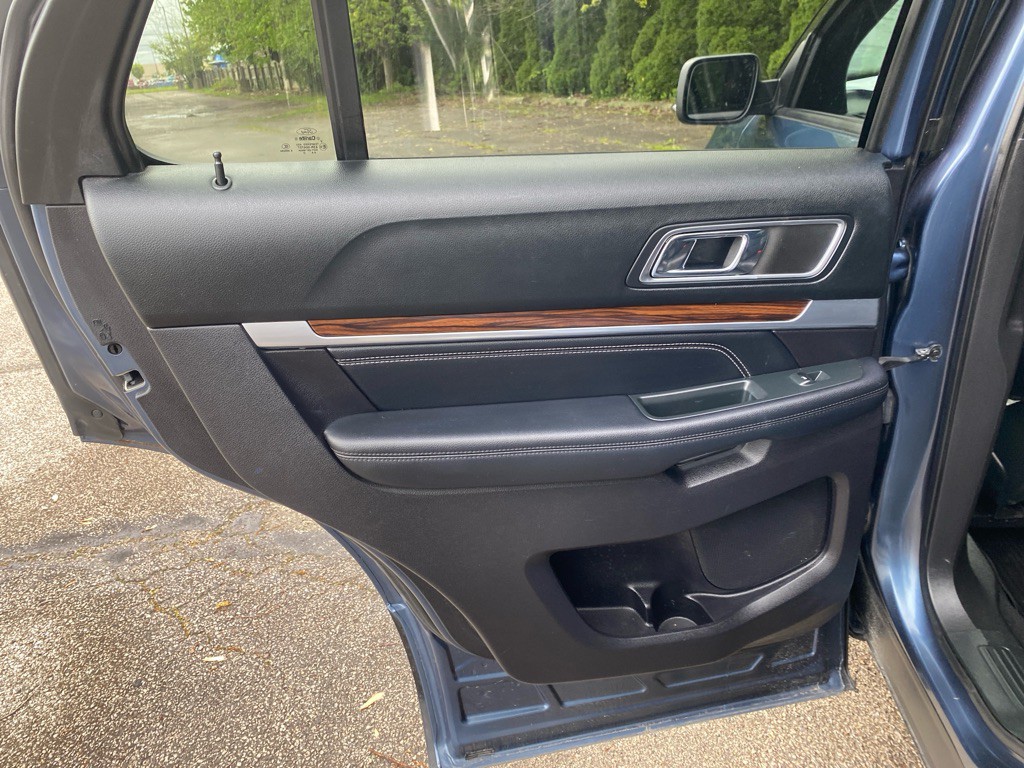 2019 Ford Explorer Image 22