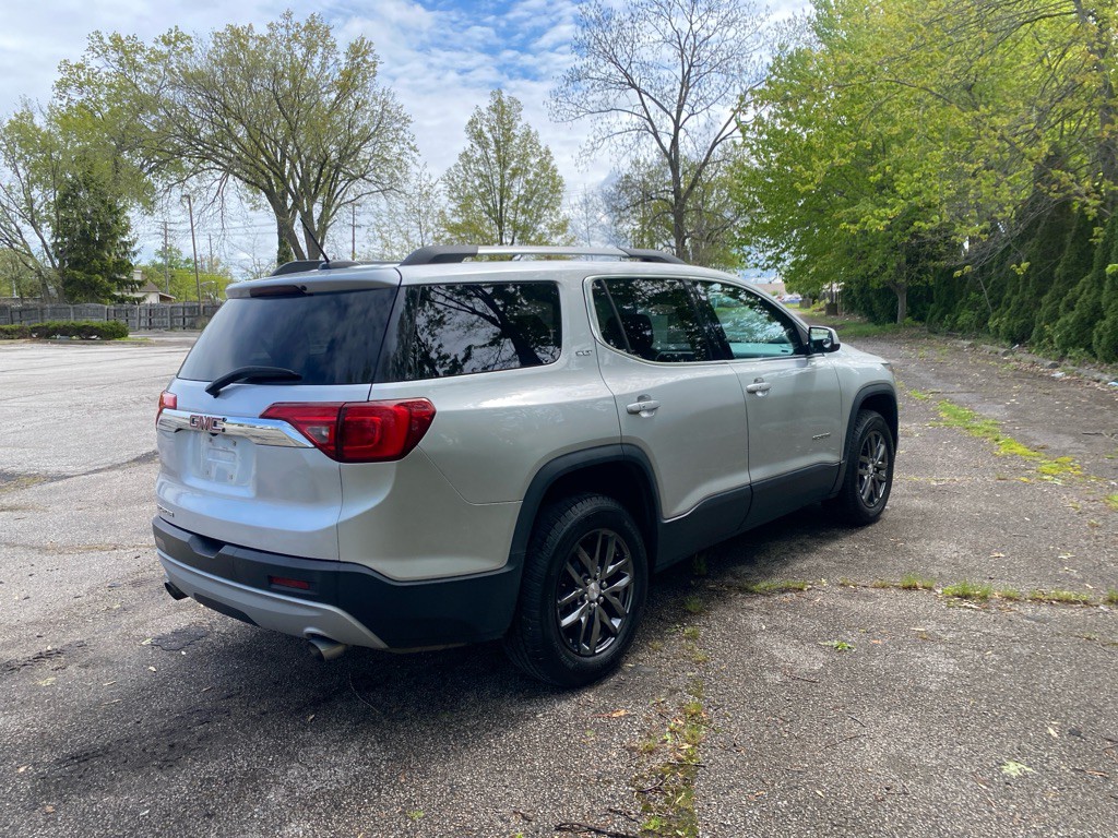 2018 GMC Acadia Image 5