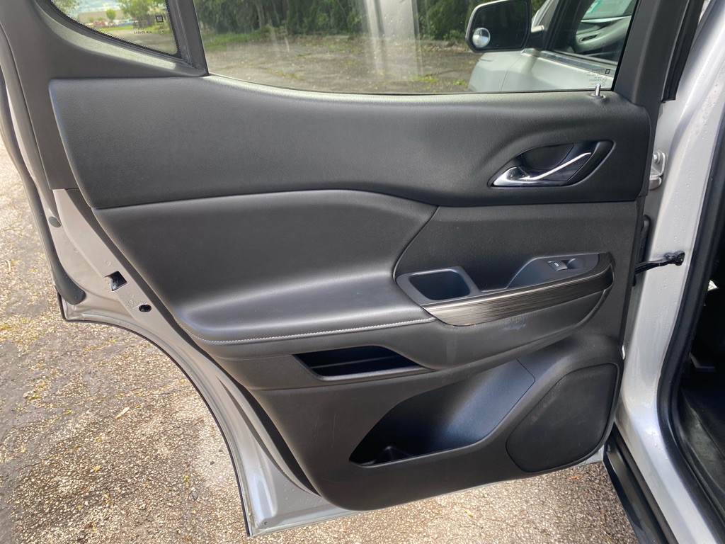 2018 GMC Acadia Image 20
