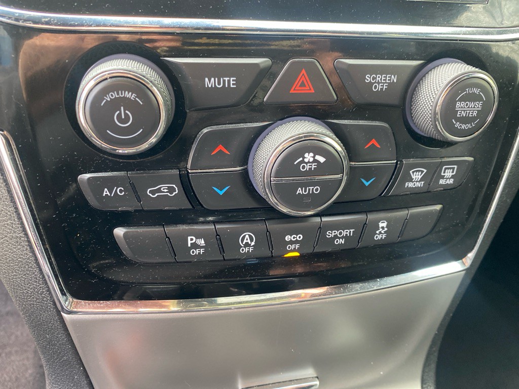 2020 Jeep Grand Cherokee Image 17