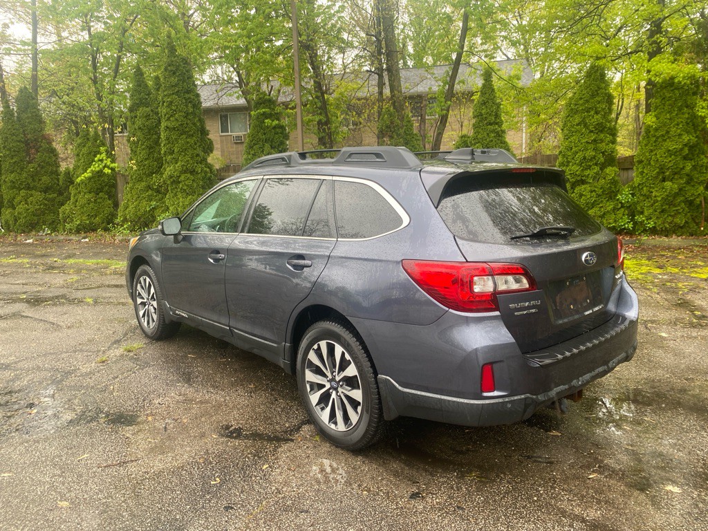 2017 Subaru Outback Image 3