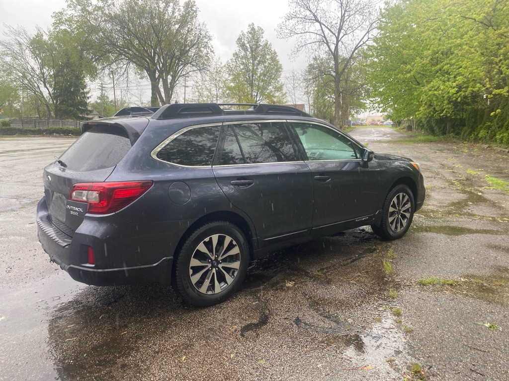 2017 Subaru Outback Image 5