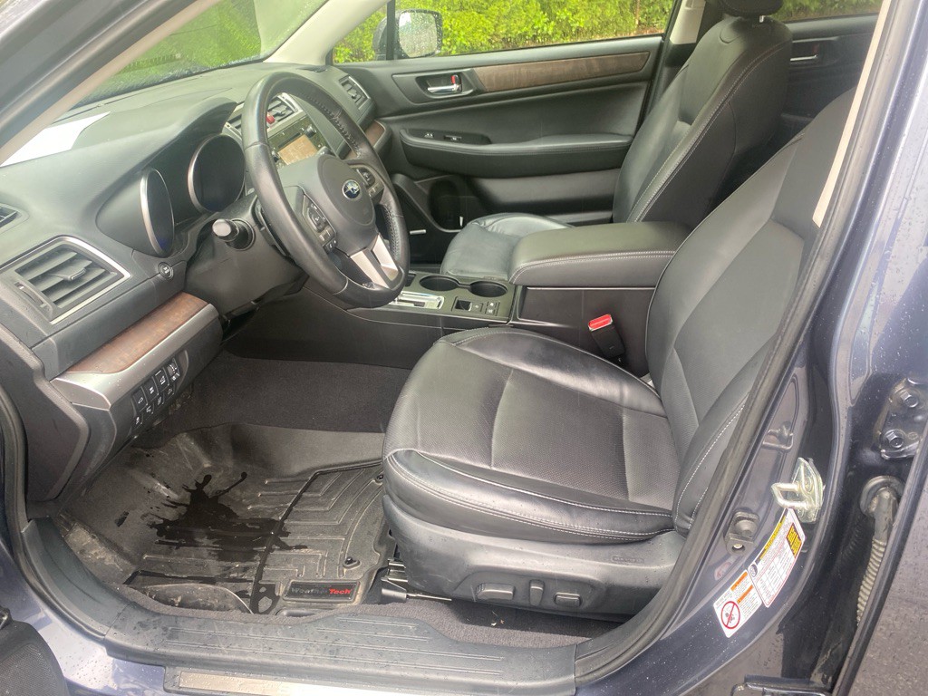 2017 Subaru Outback Image 10