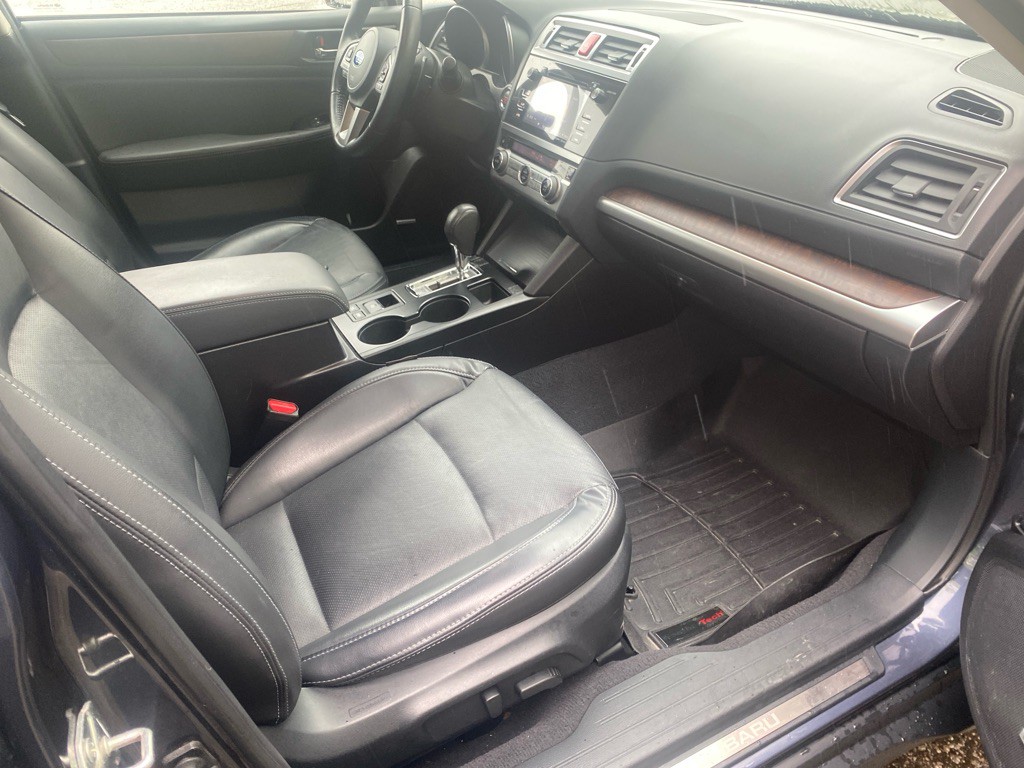 2017 Subaru Outback Image 28