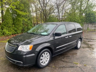 Image for 2016 Chrysler Town & Country Touring ID: 7388826