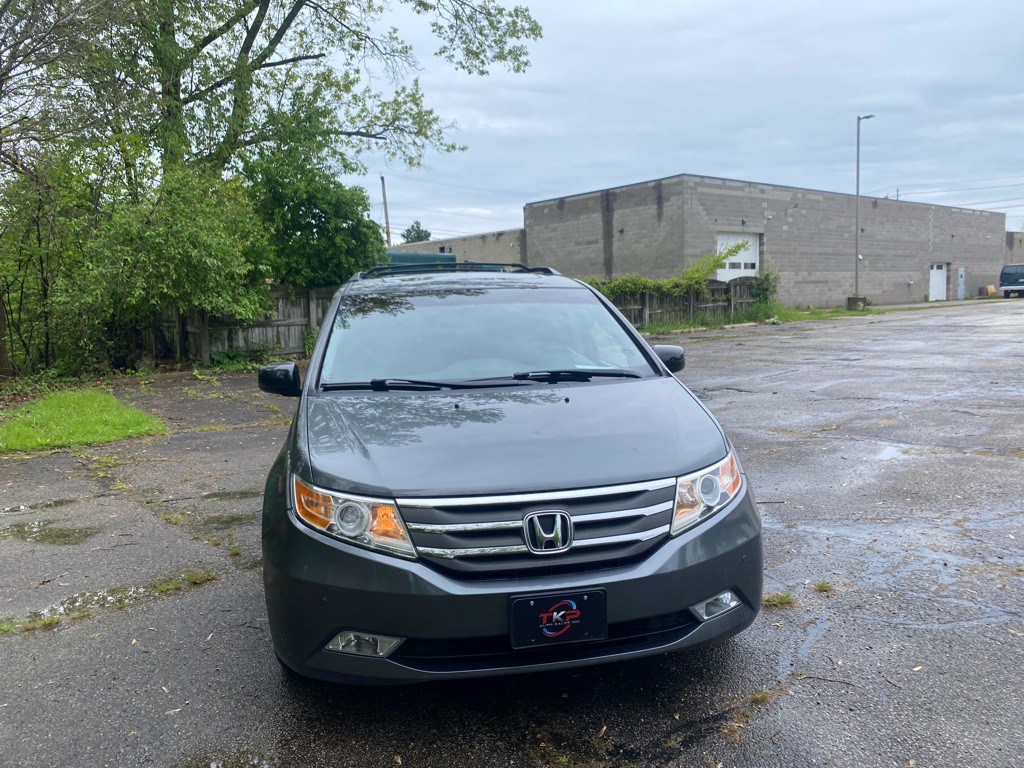 2012 Honda Odyssey Image 8