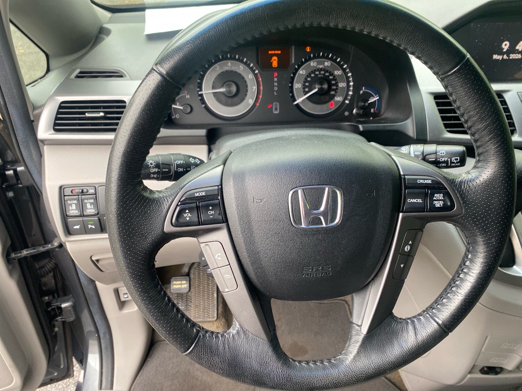2012 Honda Odyssey Image 13