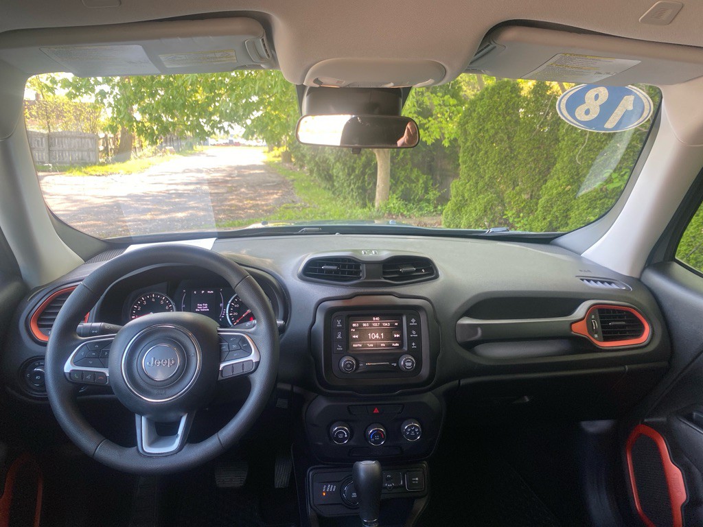 2018 Jeep Renegade Image 16