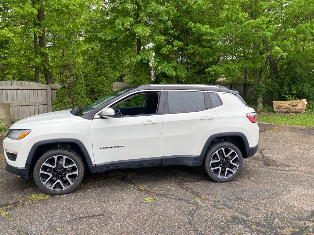 2018 Jeep Compass Image 2