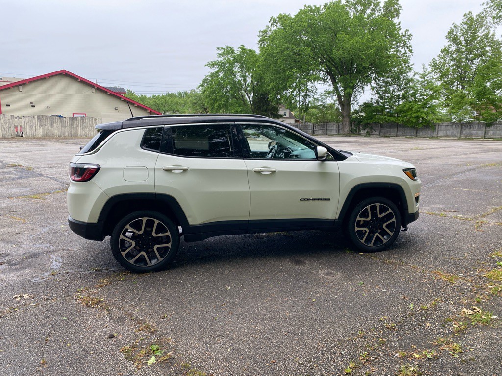 2018 Jeep Compass Image 6