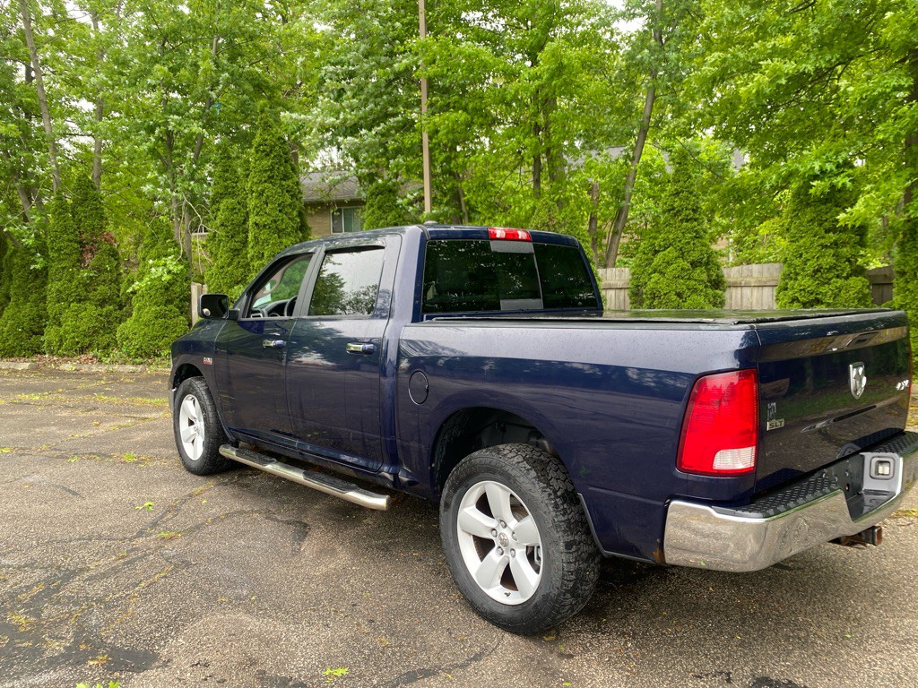 2017 RAM 1500 Image 3