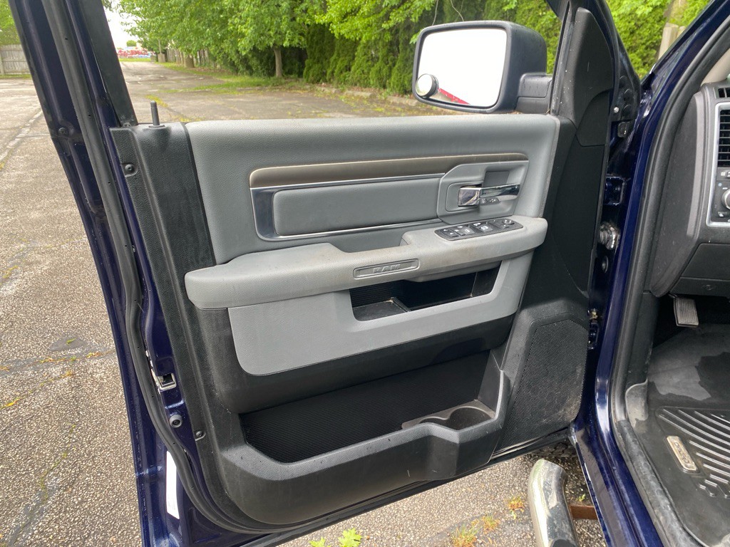 2017 RAM 1500 Image 10