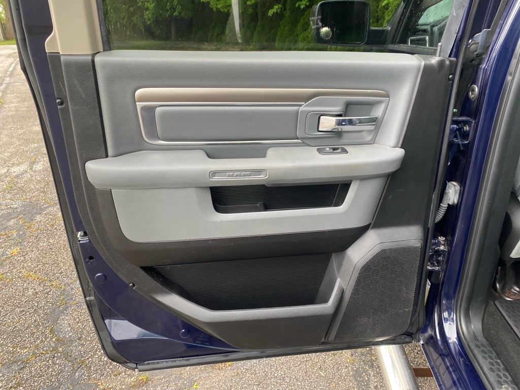 2017 RAM 1500 Image 18