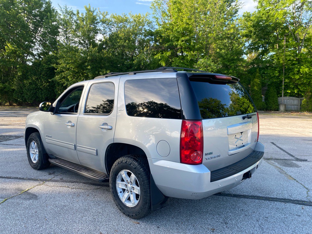 2012 GMC Yukon Image 3