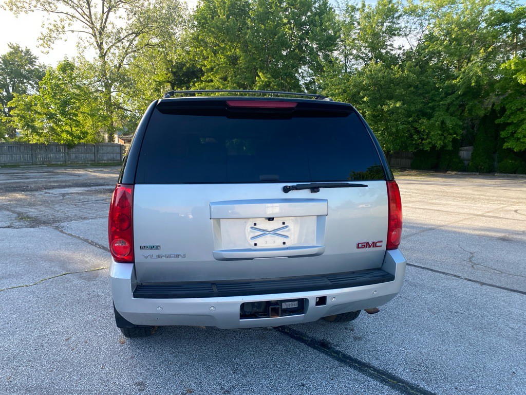 2012 GMC Yukon Image 4