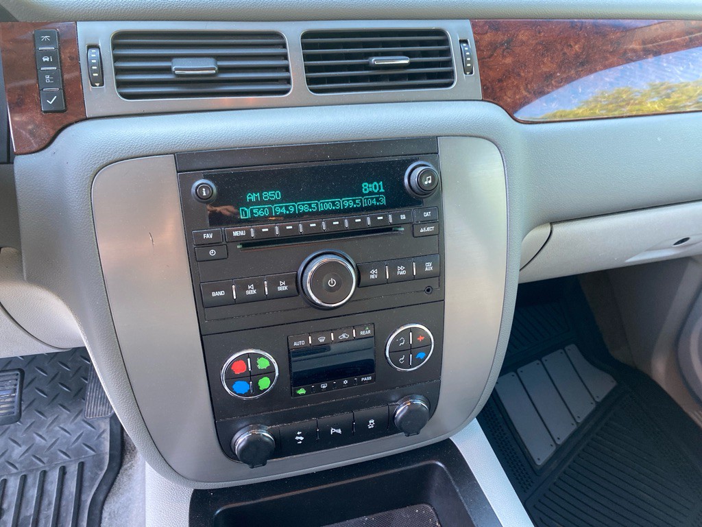 2012 GMC Yukon Image 13