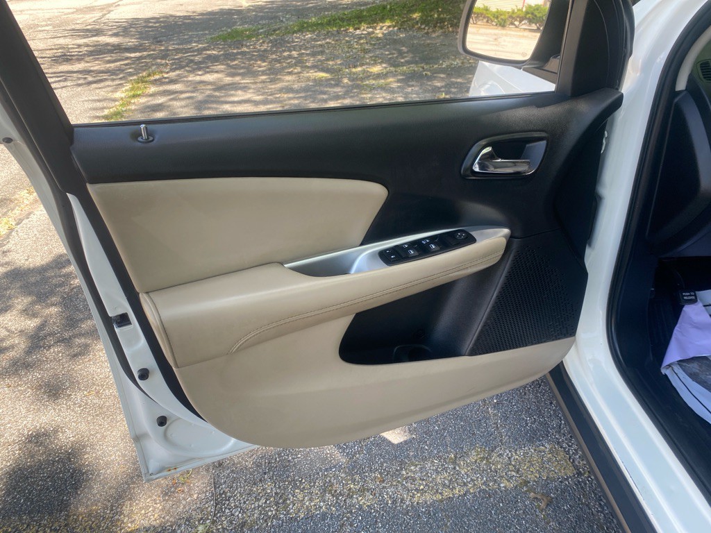 2016 Dodge Journey Image 10