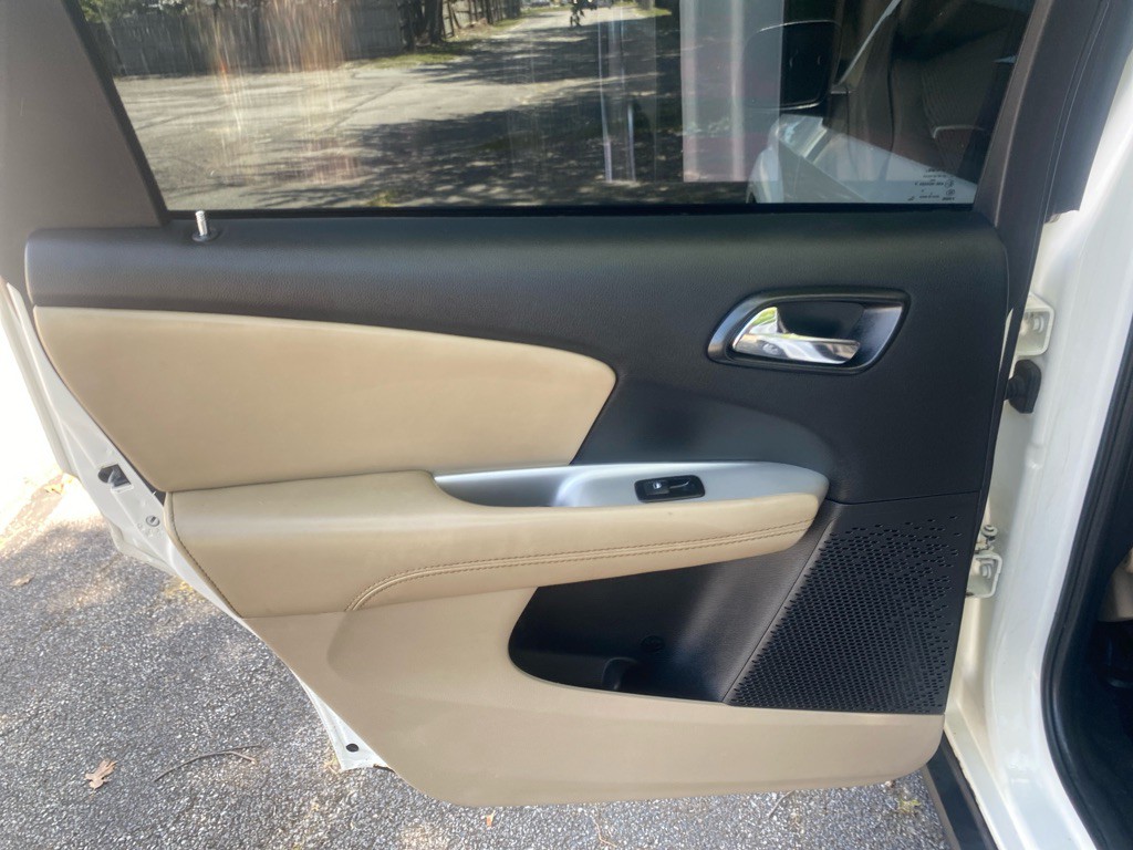 2016 Dodge Journey Image 18