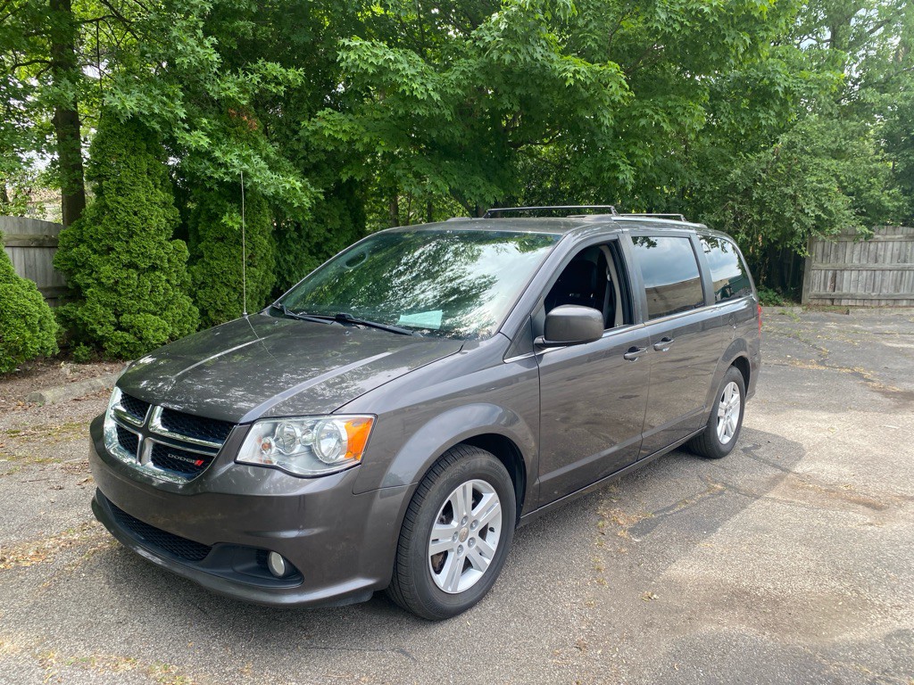 2019 Dodge Grand Caravan Image 1