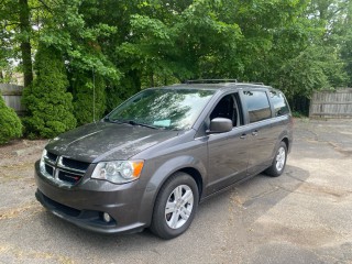 Image for 2019 Dodge Grand Caravan SXT ID: 7466299