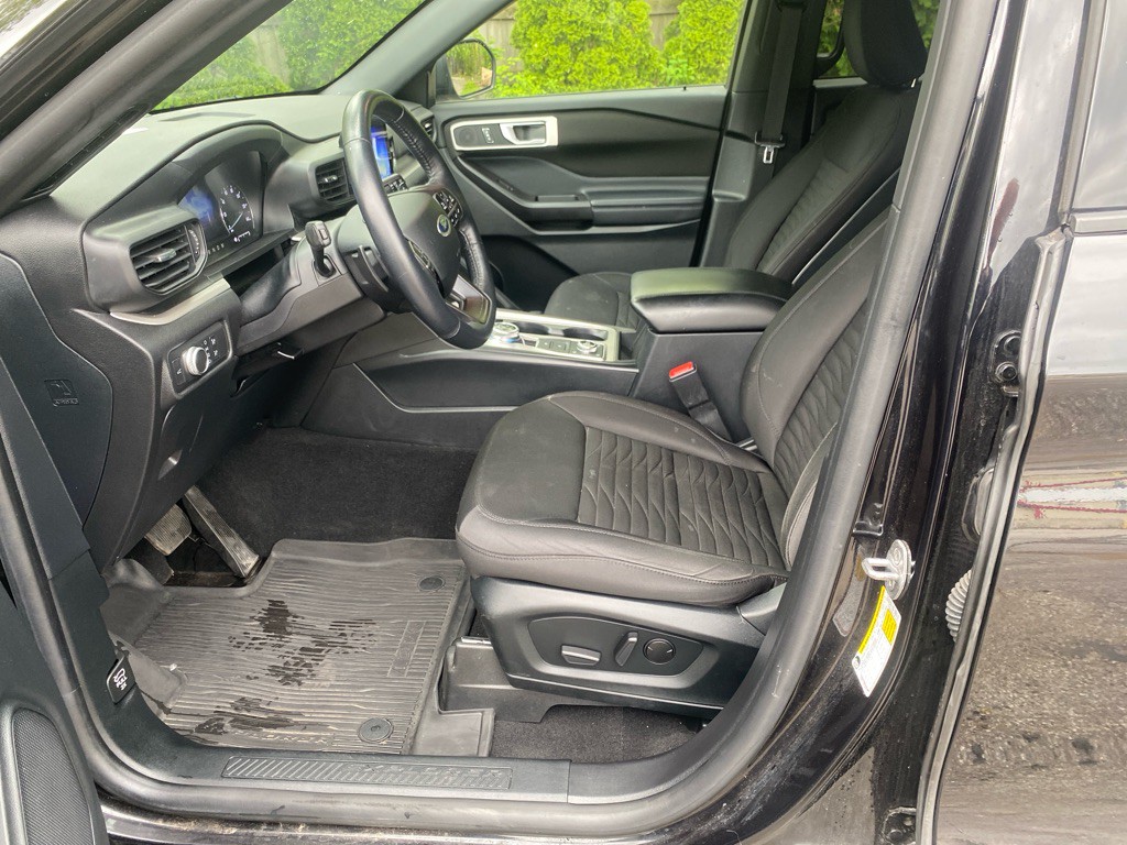 2020 Ford Explorer Image 9