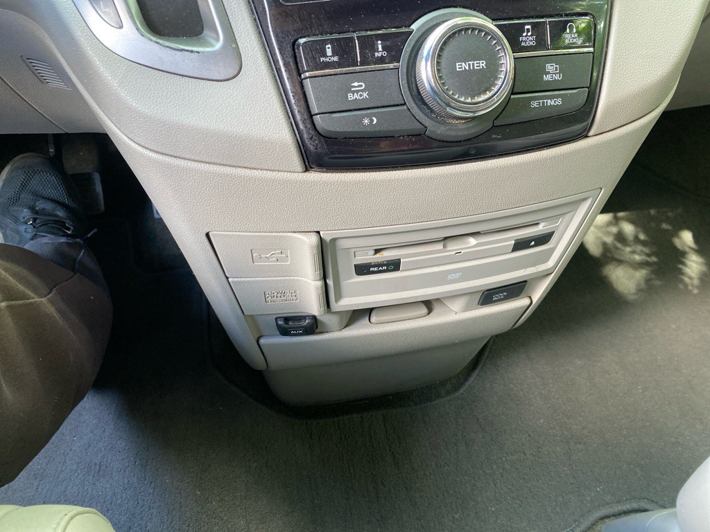 2017 Honda Odyssey Image 17