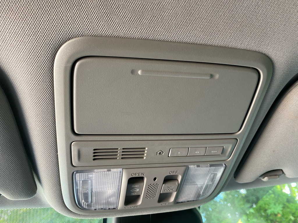 2017 Honda Odyssey Image 18